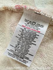 MaxSold Auction: Floral 100% cotton robe - Toronto (Ontario, Canada) PARTNER MANAGED Downsizing Online Auction - Mclevin Avenue PART TWO