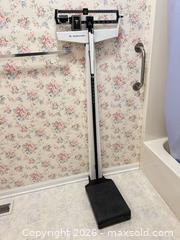 MaxSold Auction: Health o meter Mechanical Physician Beam Scale with Integrated Height Rod - Wake Forest (North Carolina, USA) PARTNER MANAGED Downsizing Online Auction - Wait Avenue