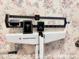 MaxSold Auction: Health o meter Mechanical Physician Beam Scale with Integrated Height Rod - Wake Forest (North Carolina, USA) PARTNER MANAGED Downsizing Online Auction - Wait Avenue