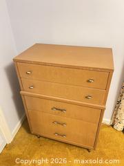 MaxSold Auction: Light Brown Maple 5-Drawer Dresser / Chest of Drawers - Wake Forest (North Carolina, USA) PARTNER MANAGED Downsizing Online Auction - Wait Avenue