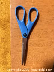 MaxSold Auction: Lot of 3 Medium Scissors (~6"–9") - Wake Forest (North Carolina, USA) PARTNER MANAGED Downsizing Online Auction - Wait Avenue