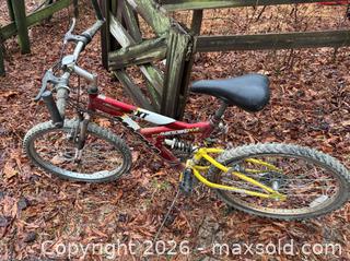 MaxSold Auction: Magna Mountain Bike 8575-95 Full Suspension - Wake Forest (North Carolina, USA) PARTNER MANAGED Downsizing Online Auction - Wait Avenue