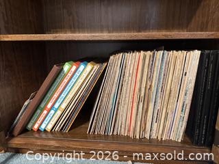 MaxSold Auction: Mixed Vintage Vinyl Records – 7" Singles & 12" LPs - Wake Forest (North Carolina, USA) PARTNER MANAGED Downsizing Online Auction - Wait Avenue