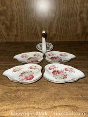 MaxSold Auction: Set of 5 Porcelain Floral Trinket Dishes - Made in China - Wake Forest (North Carolina, USA) PARTNER MANAGED Downsizing Online Auction - Wait Avenue