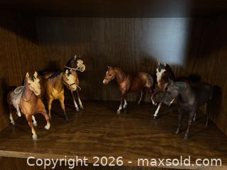 MaxSold Auction: Vintage Mixed-Color Plastic Model Horse Figurines, Set of 9 - Wake Forest (North Carolina, USA) PARTNER MANAGED Downsizing Online Auction - Wait Avenue