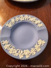 MaxSold Auction: Wedgwood Lavender & White Assorted 7-Piece Lot (Made in England) - Wake Forest (North Carolina, USA) PARTNER MANAGED Downsizing Online Auction - Wait Avenue