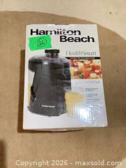 MaxSold Auction: Hamilton Beach HealthSmart Centrifugal Juicer - Black - Ajax (Ontario, Canada) PARTNER MANAGED Downsizing Online Auction - Grainger Crescent