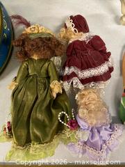 MaxSold Auction: Mixed Vintage Decor Lot – Horse Figurines, Porcelain Dolls & Tin - Vancouver (British Columbia, Canada) SELLER MANAGED Reseller Online Auction - East 7th Avenue (STORAGE)