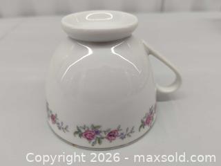 MaxSold Auction: Darwood Porcelain Teacups & Creamer - Toronto (Ontario, Canada) SELLER MANAGED Downsizing Online Auction - Dupont Street (STORAGE)