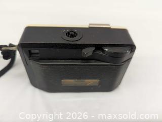 MaxSold Auction: Kodak Instamatic 126 Cartridge Camera 1960s-1970s - Toronto (Ontario, Canada) SELLER MANAGED Downsizing Online Auction - Dupont Street (STORAGE)