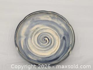 MaxSold Auction: Medium Blue and White Ceramic Swirl Bowl - Toronto (Ontario, Canada) SELLER MANAGED Downsizing Online Auction - Dupont Street (STORAGE)