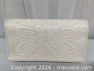 MaxSold Auction: Vintage, Ivory Beaded Clutch Purse with Gloves - Toronto (Ontario, Canada) SELLER MANAGED Downsizing Online Auction - Dupont Street (STORAGE)