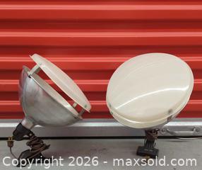 MaxSold Auction: Vintage Spectro Pair of Clip/Clamp Lamps, Corded Electric - Toronto (Ontario, Canada) SELLER MANAGED Downsizing Online Auction - Dupont Street (STORAGE)