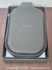 MaxSold Auction: Bose QuietComfort 45 Wireless Noise?Cancelling Headphones Like New - Toronto (Ontario, Canada) SELLER MANAGED Downsizing Online Auction - Mcadam Avenue