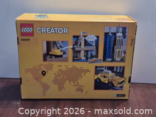 MaxSold Auction: LEGO Creator New York Post Card Sealed 40519 - Toronto (Ontario, Canada) PARTNER MANAGED Downsizing Online Auction - McAdam Avenue