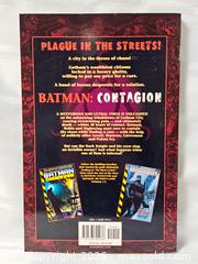 MaxSold Auction: BATMAN DC GRAPHIC NOVEL BOOK - Kingston (Ontario, Canada) SELLER MANAGED Downsizing Online Auction - Rosemund Crescent