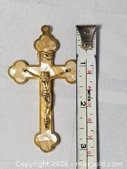 MaxSold Auction: RELIGION THEMED LOT - STERLING SILVER PENDANT - Kingston (Ontario, Canada) SELLER MANAGED Downsizing Online Auction - Rosemund Crescent