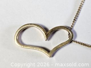 MaxSold Auction: STERLING SILVER HEART NECKLACE AND PENDANT - Kingston (Ontario, Canada) SELLER MANAGED Downsizing Online Auction - Rosemund Crescent