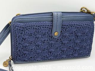 MaxSold Auction: The Sak Iris Smartphone Convertible Crossbody Wallet - Menlo Park (California, USA) SELLER MANAGED Downsizing Online Auction - Henderson Place