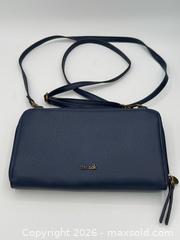 MaxSold Auction: The Sak Iris Smartphone Convertible Crossbody Wallet - Menlo Park (California, USA) SELLER MANAGED Downsizing Online Auction - Henderson Place