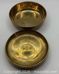 MaxSold Auction: Vintage Cloisonné Brass With Painted Enamel Flower Pattern Round Trinket Box - Menlo Park (California, USA) SELLER MANAGED Downsizing Online Auction - Henderson Place