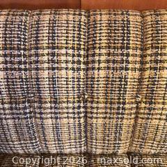 MaxSold Auction: Mid-Century Fabric Loveseat, 2-Seat, Multicolored Tweed C - Toronto (Ontario, Canada) Estate Sale Online Auction - Larkfield Drive