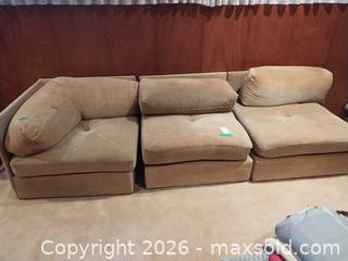 MaxSold Auction: Set of 3 Beige Tan Modular Sectional Sofa Pieces C - Toronto (Ontario, Canada) Estate Sale Online Auction - Larkfield Drive