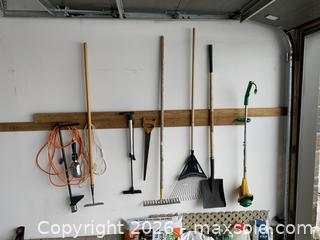 MaxSold Auction: Mixed Garden Tools Lot: Rake, Shovel, Saw, Trimmer Parts - Belleville (Ontario, Canada) SELLER MANAGED Moving Online Auction - Covington Crescent