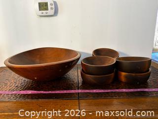 MaxSold Auction: Wood Salad Serving Bowl Set, 7 Pieces, Medium Brown - North Franklin Township (Pennsylvania, USA) PARTNER MANAGED Estate Sale Online Auction - Hazelwood Drive