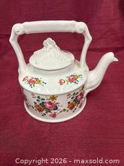 MaxSold Auction: Arthur Wood England Small Floral Teapot - Renfrew (Ontario, Canada) SELLER MANAGED Downsizing Online Auction - Plaunt Street