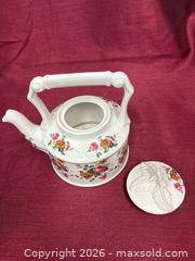 MaxSold Auction: Arthur Wood England Small Floral Teapot - Renfrew (Ontario, Canada) SELLER MANAGED Downsizing Online Auction - Plaunt Street