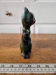 MaxSold Auction: Blue Mountain Pottery cat figurine - London (Ontario, Canada) PARTNER MANAGED Downsizing Online Auction - Seymour Crescent