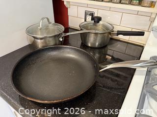 MaxSold Auction: HexClad Frying Pan & Saucepans - San Jose (California, USA) SELLER MANAGED Estate Sale Online Auction - South 16th Street
