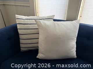MaxSold Auction: Hilfiger Pillows - San Jose (California, USA) SELLER MANAGED Estate Sale Online Auction - South 16th Street