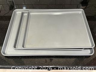 MaxSold Auction: LARGE  Baking Sheets - San Jose (California, USA) SELLER MANAGED Estate Sale Online Auction - South 16th Street