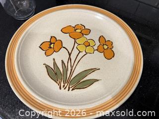 MaxSold Auction: Vintage Yamaka Stoneware Continental Lavington Ceramic Floral Plate & Vintage Gemco Glass Nut Chopper - San Jose (California, USA) SELLER MANAGED Estate Sale Online Auction - South 16th Street