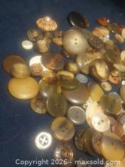 MaxSold Auction: Assorted Mixed-Material Buttons with Ceramic Jar - Pacifica (California, USA) SELLER MANAGED Downsizing Online Auction -  Palmetto Avenue (CONDO)