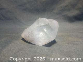 MaxSold Auction: Clear Quartz Single-Terminated Point, Medium Specimen - Pacifica (California, USA) SELLER MANAGED Downsizing Online Auction -  Palmetto Avenue (CONDO)