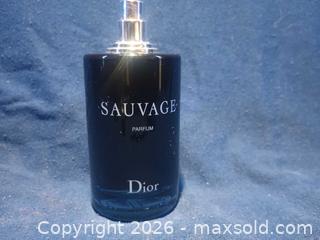 MaxSold Auction: Dior Sauvage Parfum 100 ml Dark Blue Glass Bottle - Pacifica (California, USA) SELLER MANAGED Downsizing Online Auction -  Palmetto Avenue (CONDO)