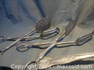 MaxSold Auction: F.B. Rogers Silver Plated Serving Utensil Lot (3 Pieces) - Pacifica (California, USA) SELLER MANAGED Downsizing Online Auction -  Palmetto Avenue (CONDO)
