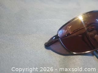 MaxSold Auction: Maui Jim Metal Unisex Sunglasses, Brown/Amber Lenses - Pacifica (California, USA) SELLER MANAGED Downsizing Online Auction -  Palmetto Avenue (CONDO)