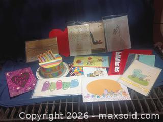 MaxSold Auction: Mixed Brand Greeting Cards Lot (11-25) - Pacifica (California, USA) SELLER MANAGED Downsizing Online Auction -  Palmetto Avenue (CONDO)