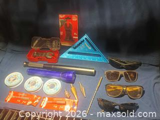 MaxSold Auction: Mixed Hand Tools & Accessories Small Lot (5–10 Pieces) - Pacifica (California, USA) SELLER MANAGED Downsizing Online Auction -  Palmetto Avenue (CONDO)