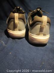 MaxSold Auction: Nike Nyjah Running Shoes Men's 10 Blue/Gray/White - Pacifica (California, USA) SELLER MANAGED Downsizing Online Auction -  Palmetto Avenue (CONDO)