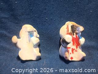MaxSold Auction: Pair of Small Vintage Plaster Chalkware Figurines, Off-White - Pacifica (California, USA) SELLER MANAGED Downsizing Online Auction -  Palmetto Avenue (CONDO)