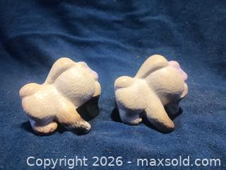 MaxSold Auction: Pair of Small Vintage Plaster Chalkware Figurines, Off-White - Pacifica (California, USA) SELLER MANAGED Downsizing Online Auction -  Palmetto Avenue (CONDO)