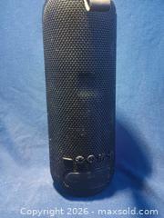 MaxSold Auction: Portable Bluetooth Speaker with RGB LED Light Show - Pacifica (California, USA) SELLER MANAGED Downsizing Online Auction -  Palmetto Avenue (CONDO)