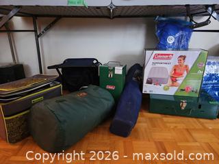 MaxSold Auction: Coleman Lantern, Stove, Bed - Toronto (Ontario, Canada) PARTNER MANAGED Downsizing Online Auction - Crescent Town Road