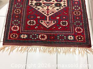 MaxSold Auction: Hand-knotted Rug - Toronto (Ontario, Canada) PARTNER MANAGED Downsizing Online Auction - Crescent Town Road