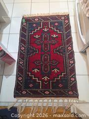 MaxSold Auction: Persian Carpet - Toronto (Ontario, Canada) PARTNER MANAGED Downsizing Online Auction - Crescent Town Road